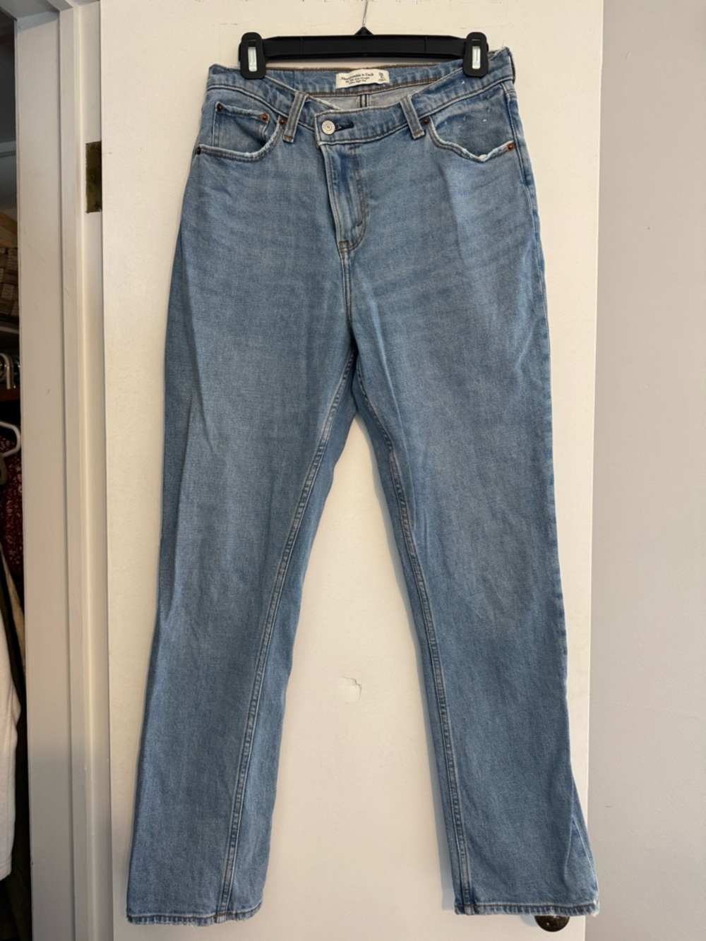 Abercrombie & Fitch Crossover Waistband Light Blue Straight-Leg Jeans